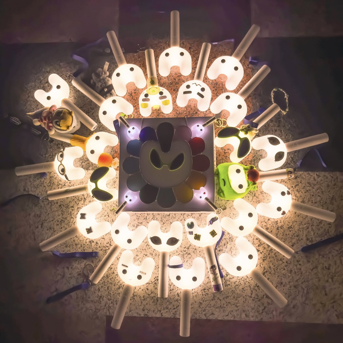 뉴진스도 좋고 뉴진스를 조아하는 버니즈들도 조와 우리 평버해요.. Newjeans&amp;Bunnies Never Die…