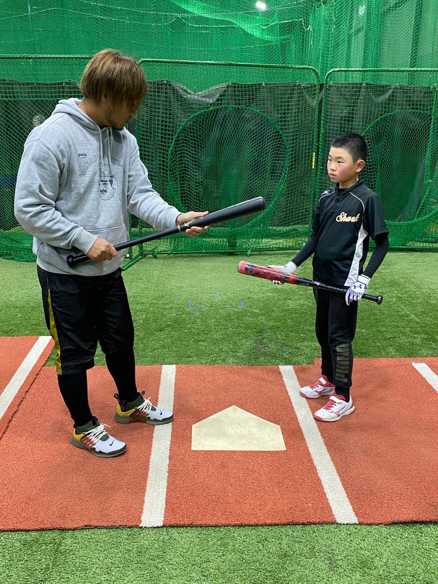 バントをみっちり教える練習会
東北高校(甲)〜専修大学〜cheap