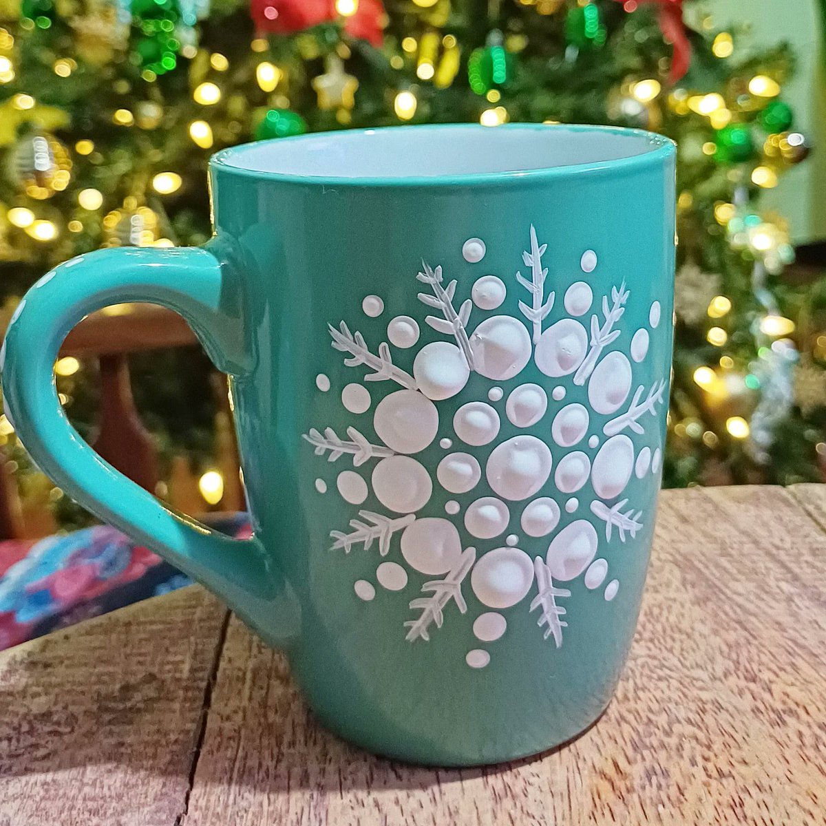 Tazas de temporada, a la orden.
Listas para regalar
Se pueden personalizar con nombre y/o frase.
Entregas a domicilio por un pequeño costo adicional