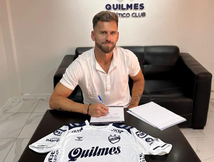 “𝐌𝐞 𝐝𝐚𝐛𝐚𝐧 𝐜𝐚𝐬𝐢 𝐩𝐨𝐫 𝐦𝐮𝐞𝐫𝐭𝐨”

LA IMPACTANTE HISTORIA DE OSCAR BELINETZ, NUEVO JUGADOR DE QUILMES

• Se agradece el like, republicación o +👤

🧵[HILO]