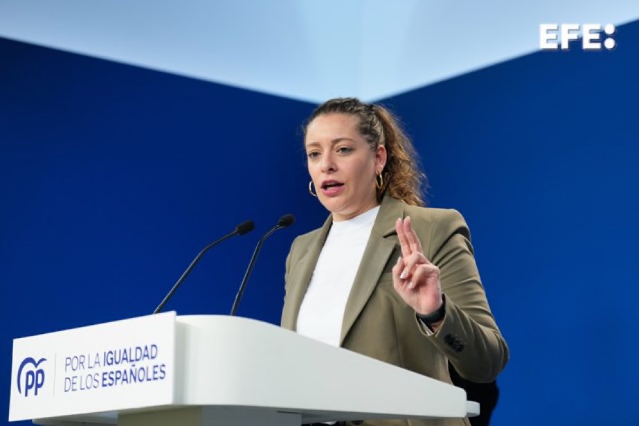 Estorninoimpertinent tweet media