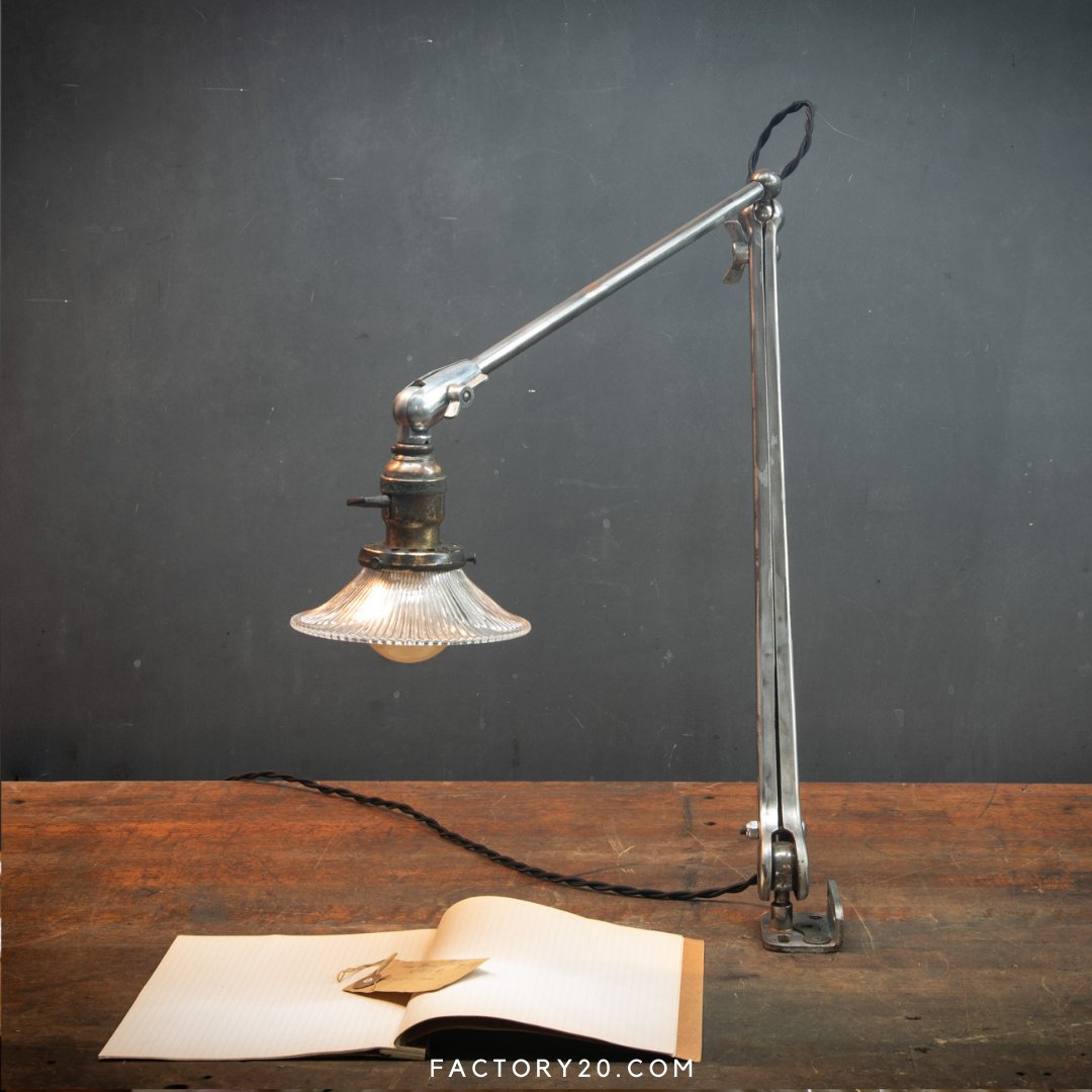 Factory20's tweet photo. Available @ https://t.co/gzZKGJ7bwe
Old Lyme Articulating Arm Light

https://t.co/pYKnR9dYN0 https://t.co/gbQV62TS1V