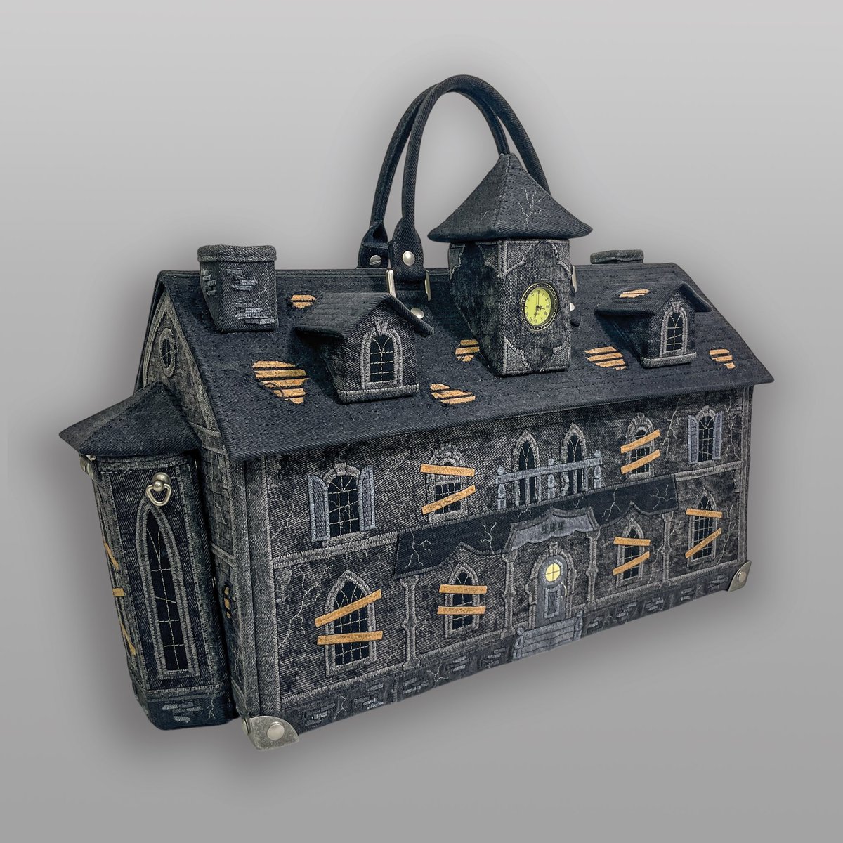 byefrisbie's tweet photo. “Gone and Always Forgotten” Duffle Bag. Made in house by me using thrifted jeans as always 🖤 71 days and ~775 hours of work went into this one, but it was worth it as always https://t.co/ZMnCMeh6rO