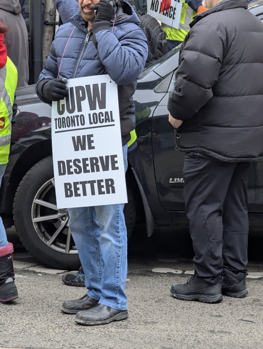 Standing with <a href="/cupw/">CUPW</a> at MP  #ChrystiaFreeland’s office in #solidarity against back to work legislation <a href="/OSSTFtoronto/">Toronto Teachers</a> <a href="/torontolabour/">TYR Labour Council</a>