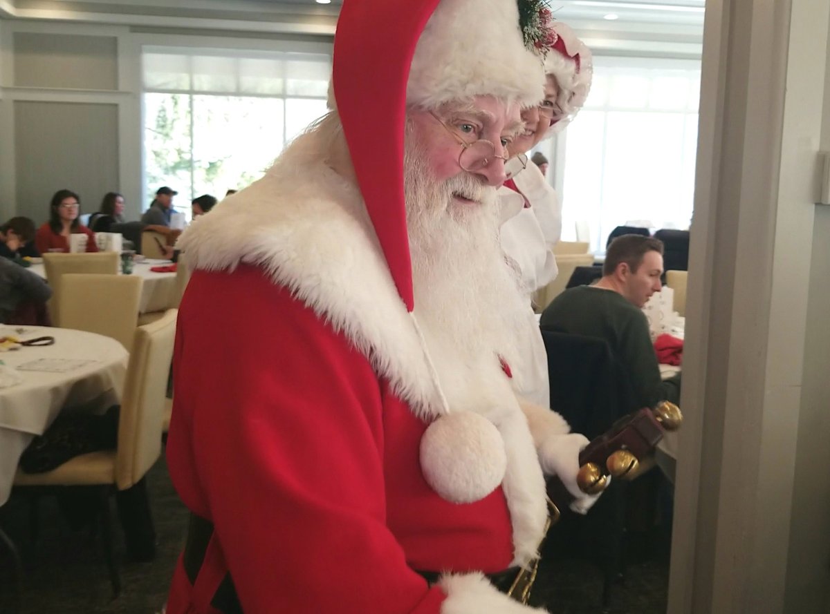 warm1013's tweet photo. More Pix from Breakfast With Santa 2024!!
Thanks to @AAA_WCNY , @ShadowLakeGolf , @RocOnHarley , @montealbangrill , @OpenDoorMission and everyone who came out to this amazing event!
#BreakfastWithSanta https://t.co/WhJVELSRhP