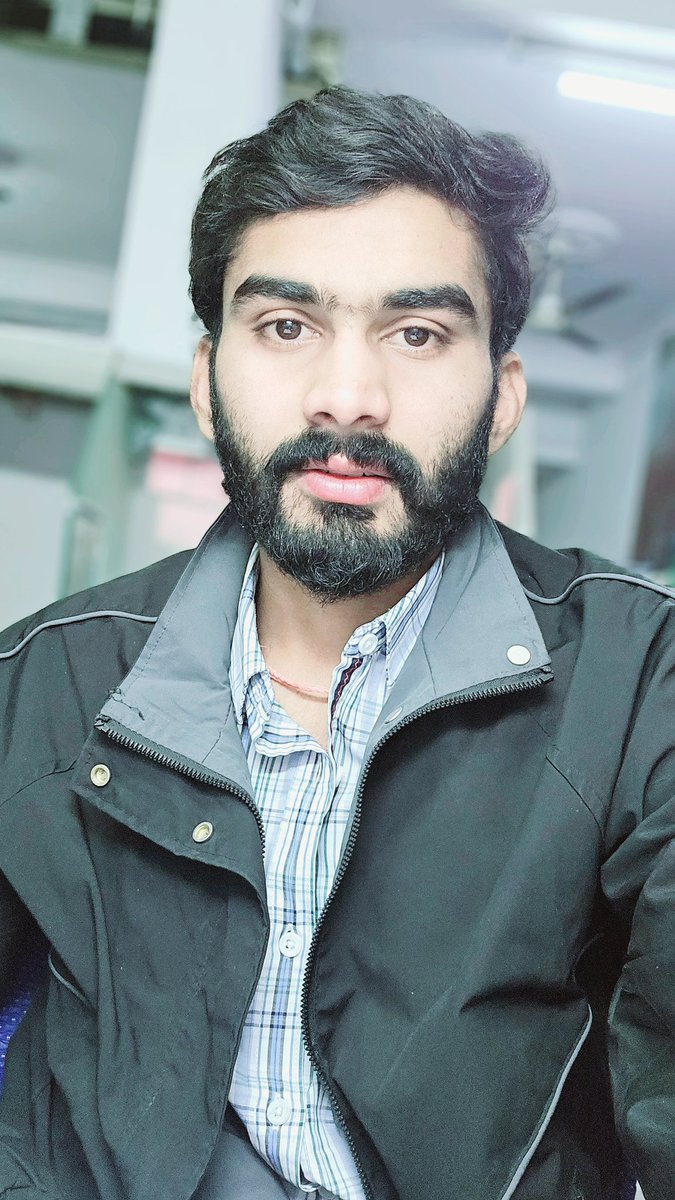 क्या पता कब, कहा, क्या आख़िरी हो..😕