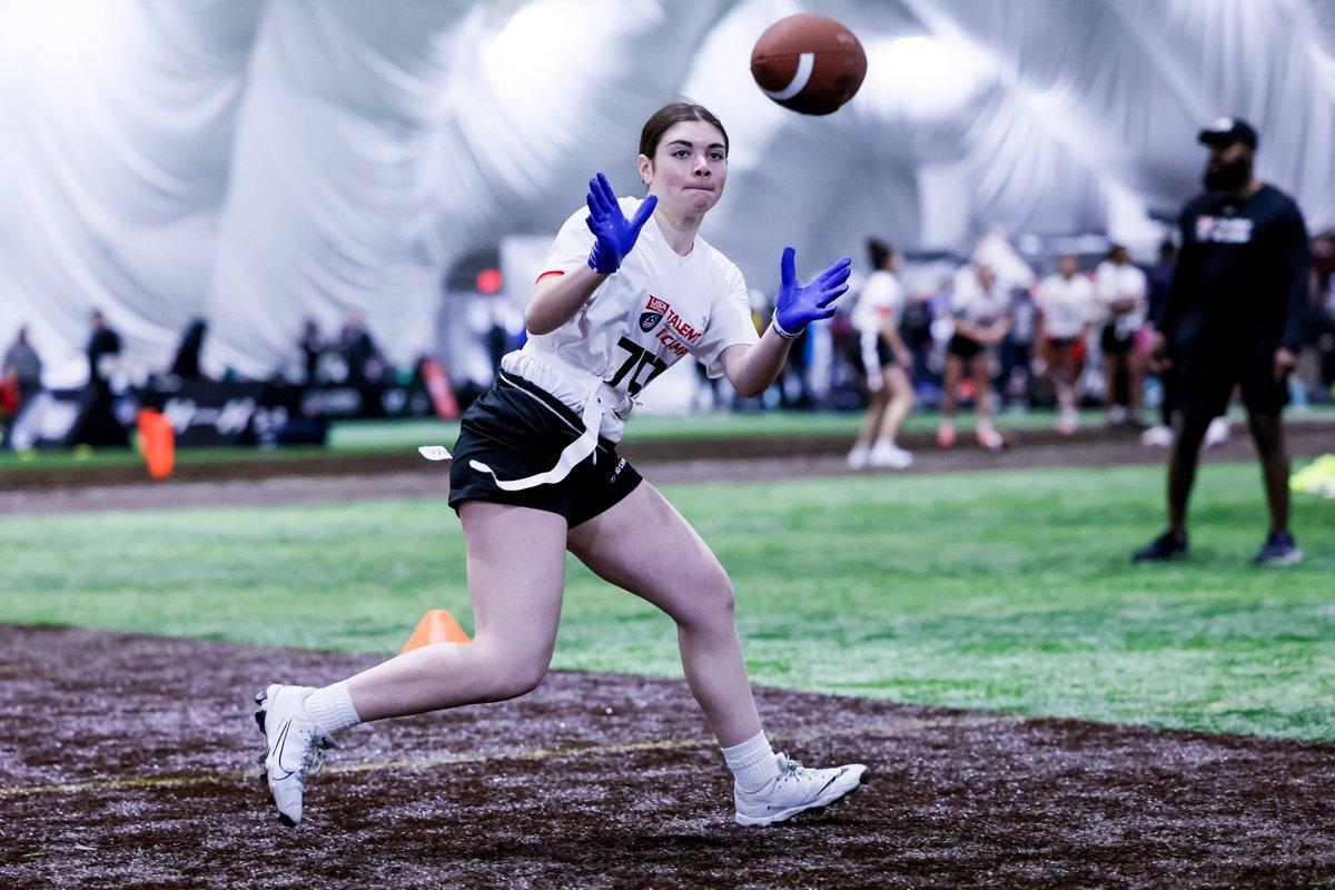 BearsOutreach's tweet photo. The Bears hosted a USA Football Talent ID Camp on Saturday, drawing 275 talented youth and high school flag football players, showcasing the wealth of talent in the Windy City!

#USAFBTalentID https://t.co/Xa70I4yCmI