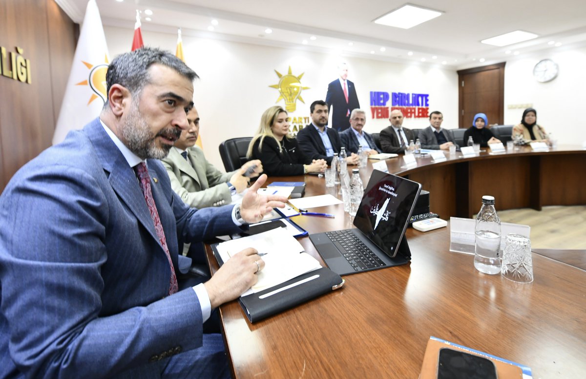 İl Başkanımız <a href="/hakanhanozcan/">Hakan Han ÖZCAN 🇹🇷</a> başkanlığında haftalık olağan İl Yürütme Kurulu Toplantımızı gerçekleştirdik.