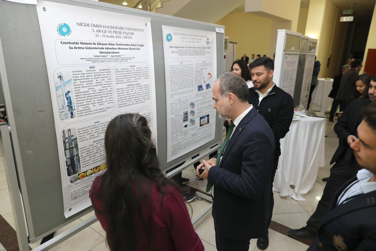 #Niğde ile birlikte dokuz şehir ve 11 farklı üniversiteden 74 katılımcının toplam 48 projeyle yarıştığı #NÖHÜ 3. Ar-Ge ve Proje Pazarı Günleri sona erdi🔬👨🏻‍💻

Başta dereceye girenler olmak üzere tüm katılımcılarımızı tebrik ederiz🙋🏻‍♂️

Haber;⤵️
🔗ohu.edu.tr/haber/universi…