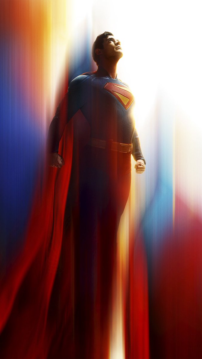 adamhlavac's tweet photo. Two textless variations for your phones, because I know I need it 😊 Hope you don’t mind, @JamesGunn.

#Superman https://t.co/hb7ORYJFdD