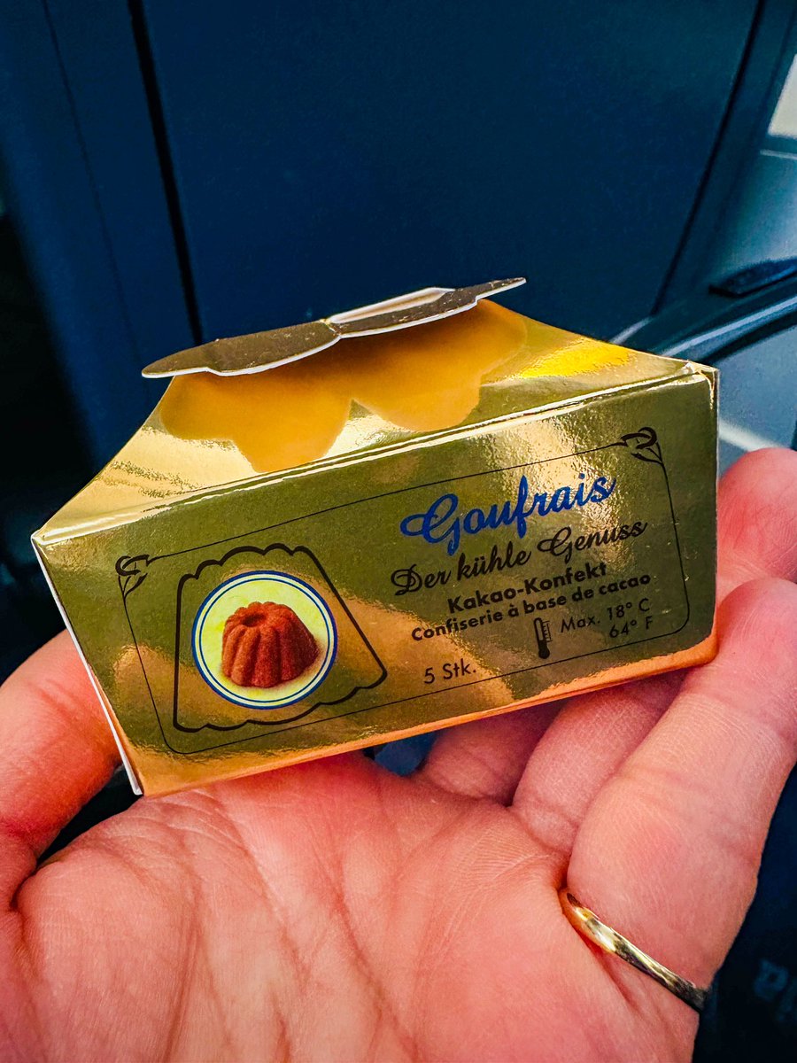 長谷部チョコ 値段 これが噂の 長谷部チョコ Goufrais グフレ の