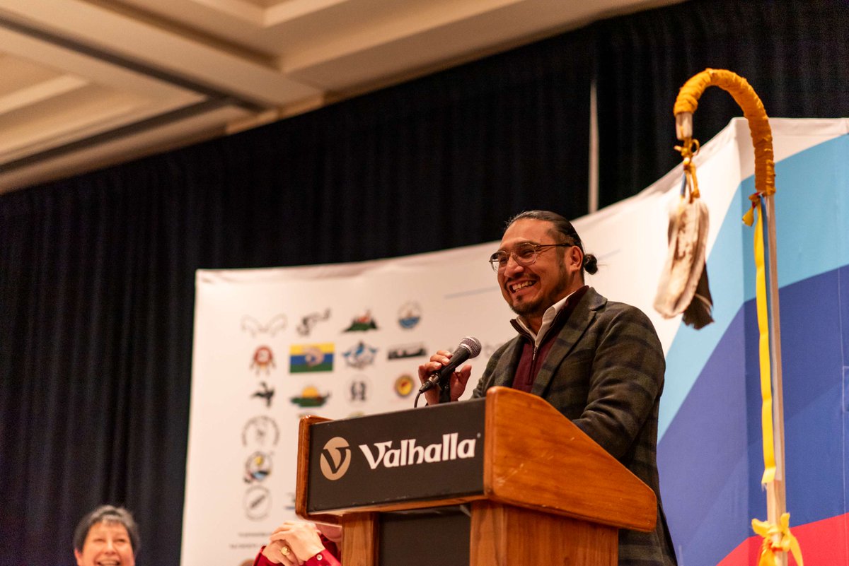 wataynikaneyap's tweet photo. On December 11, 2024, Wataynikaneyap Power held a gathering in Thunder Bay to celebrate the completion of the Wataynikaneyap Power transmission system’s construction! Thank you to everyone who joined us! #LineThatBringsLight https://t.co/IQQPOQP0ad