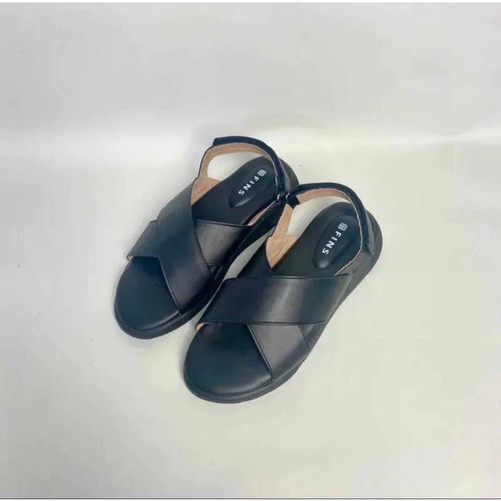 Diankp22's tweet photo. Tampil cantik dengan sandal murah tapi ga keliatan murahan !

https://t.co/PBamSUaBcS https://t.co/bbZvH6tKke