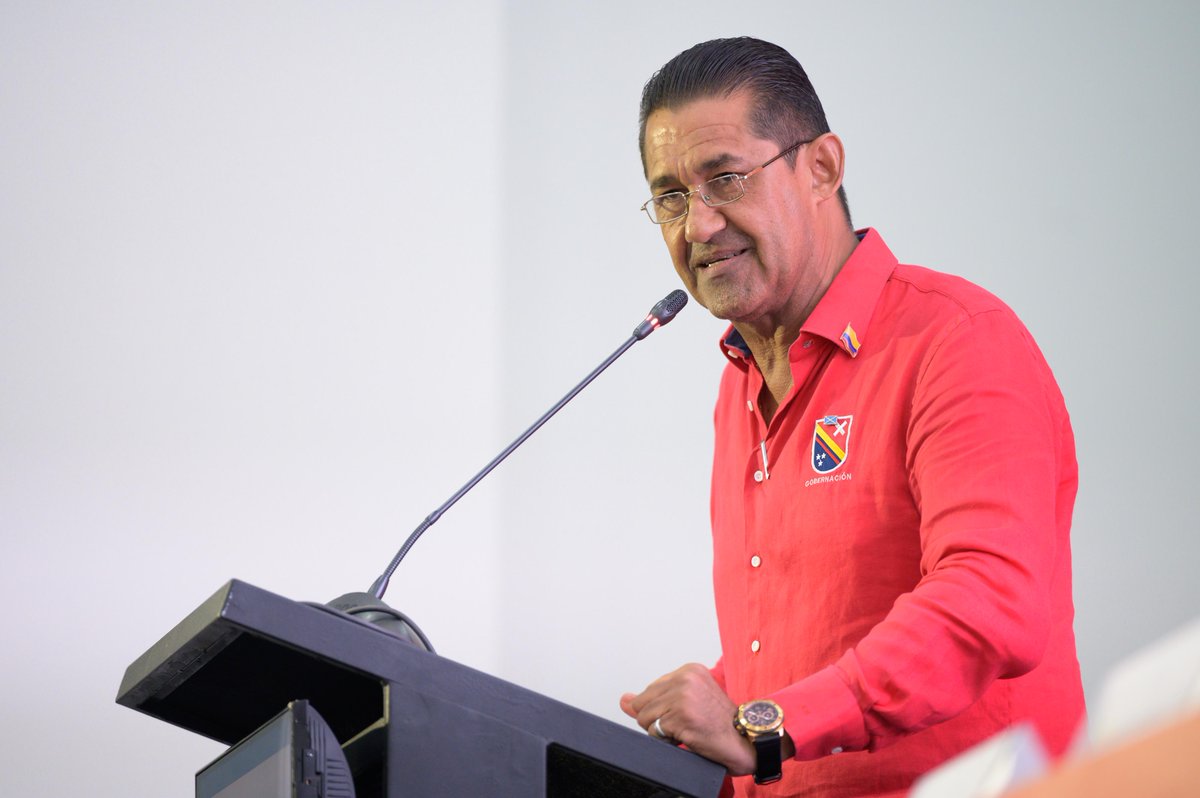 CancilleriaCol's tweet photo. El Secretario de Gobierno del Departamento Archipiélago de San Andrés, @arlingtonhoward, indicó que la #CumbreAfroCaribeOccidental  🌎🇨🇴 es un sueño hecho realidad porque, desde la presidencia de @PetroGustavo, este es el inicio del fortalecimiento del Caribe como un solo pueblo. “Tenemos hoy que empoderarnos de nuestro Caribe, cuidar de nuestro medio ambiente para asegurar el espacio de nuestras nuevas generaciones”, señaló. #DiplomaciaDeLosPueblos