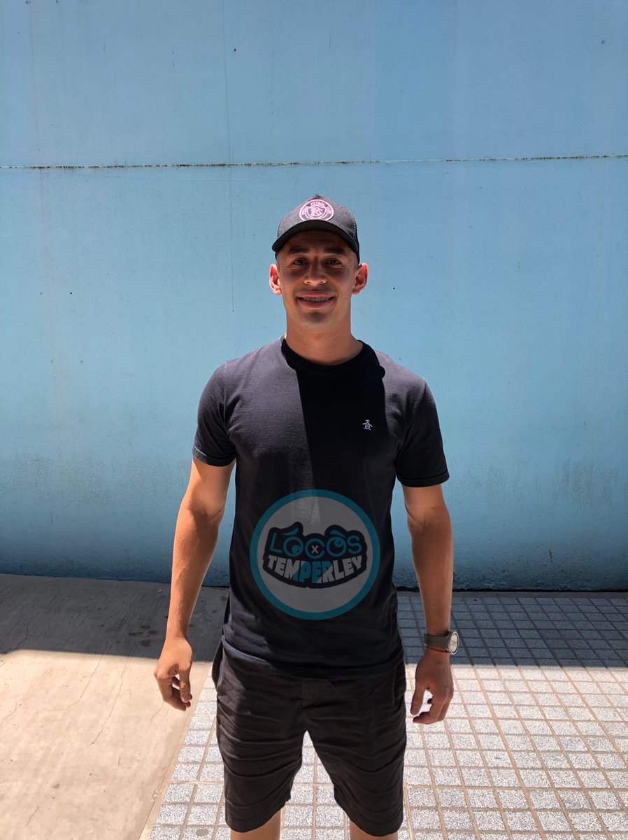¡Bienvenido, Mona! 🐵

Diego Magallanes, lateral derecho y ex jugador de Colegiales, donde fue capitán del equipo recientemente ascendido, estampó su firma y se convirtió en el tercer refuerzo del “Gasolero”.

¡A romperla! 👊🏻⛽️