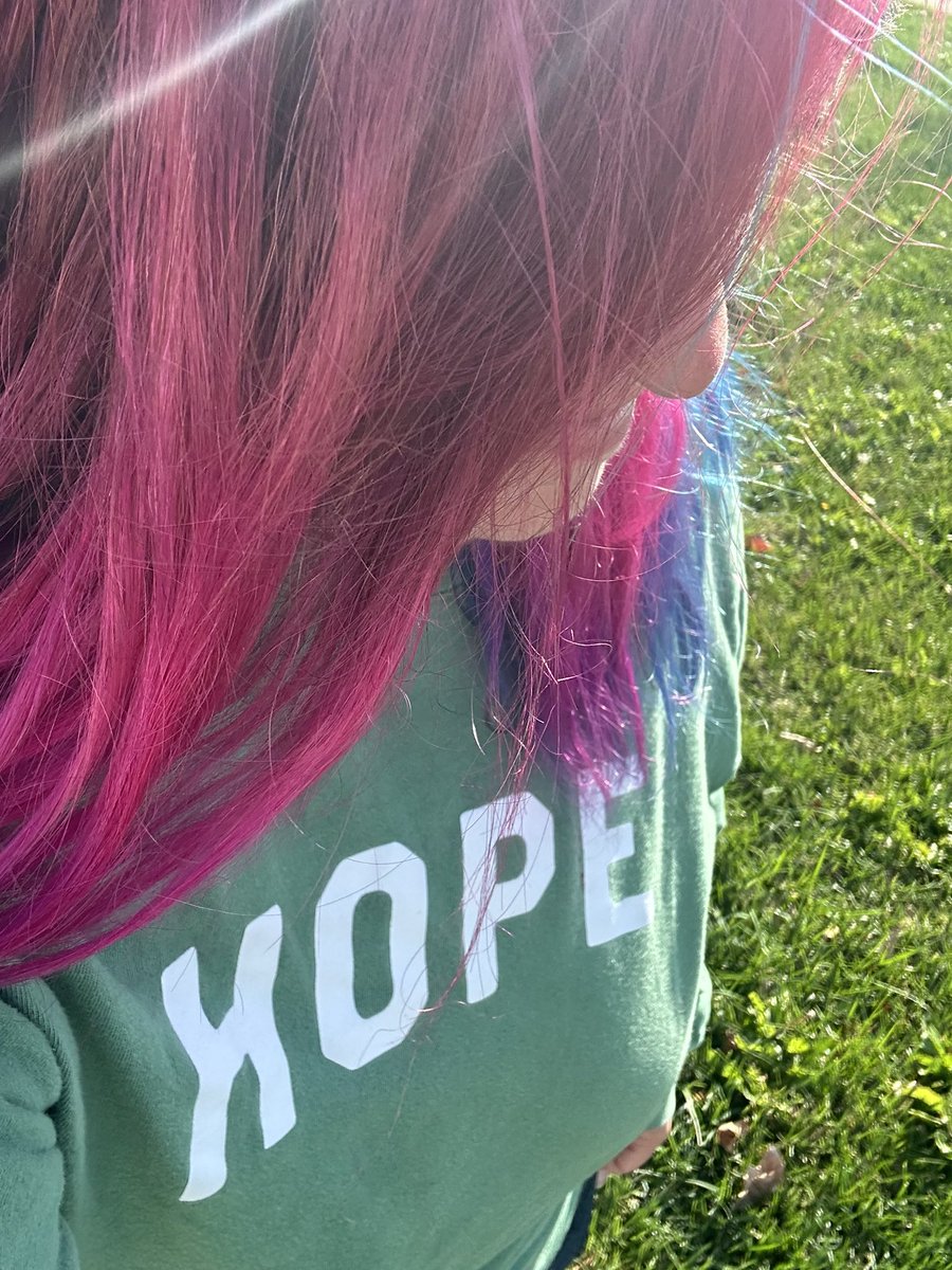 HopeIsStillReal's tweet image. I’m just gonna say it - I don’t care if you subscribe to premium Twitter or not! 🤷‍♀️ 

I care about you. That human behind the pixels on the screen.

If you see this, come say hi. Big or small accounts. Premium plus or not!

If you’re struggling today, let this remind you to stay.