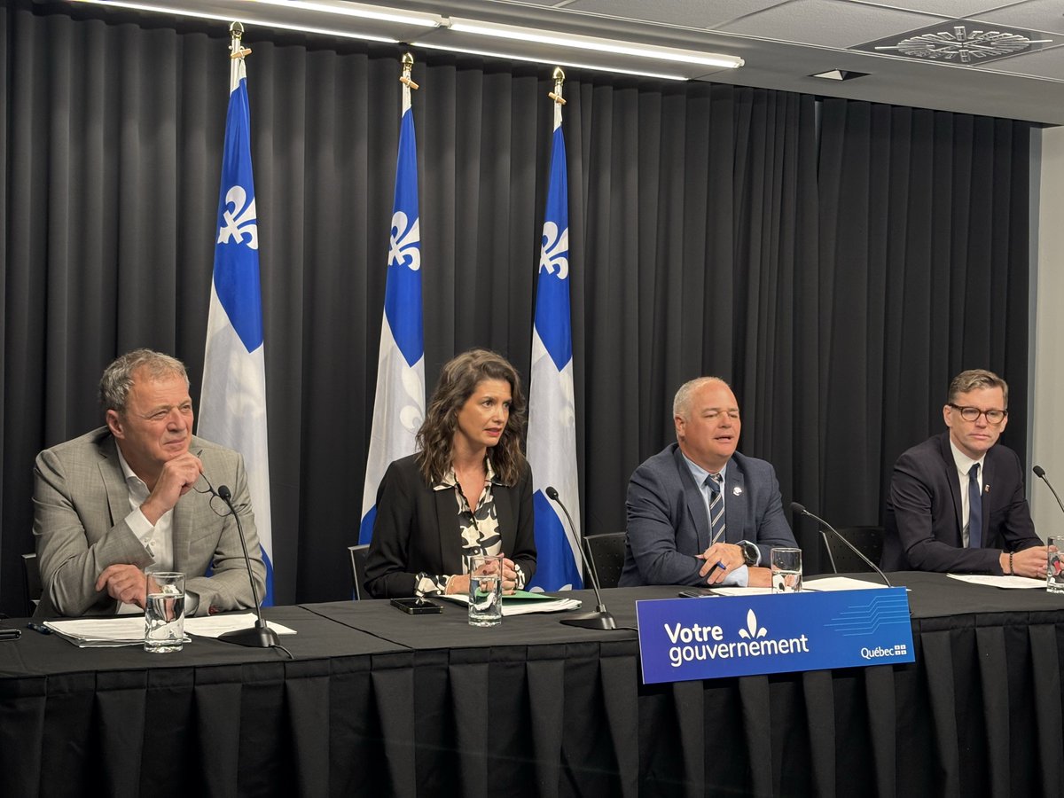 CDPQ Infra (@cdpqinfra) on Twitter photo Le gouvernement du Québec, la Ville de Québec et CDPQ Infra ont signé aujourd’hui des ententes permettant la planification du projet TramCité, la phase 1 du volet tramway du Plan CITÉ. La signature de l’entente permet à CDPQ Infra de mettre en place une équipe de projet dédiée et Le gouvernement du Québec, la Ville de Québec et CDPQ Infra ont signé aujourd’hui des ententes permettant la planification du projet TramCité, la phase 1 du volet tramway du Plan CITÉ. La signature de l’entente permet à CDPQ Infra de mettre en place une équipe de projet dédiée et