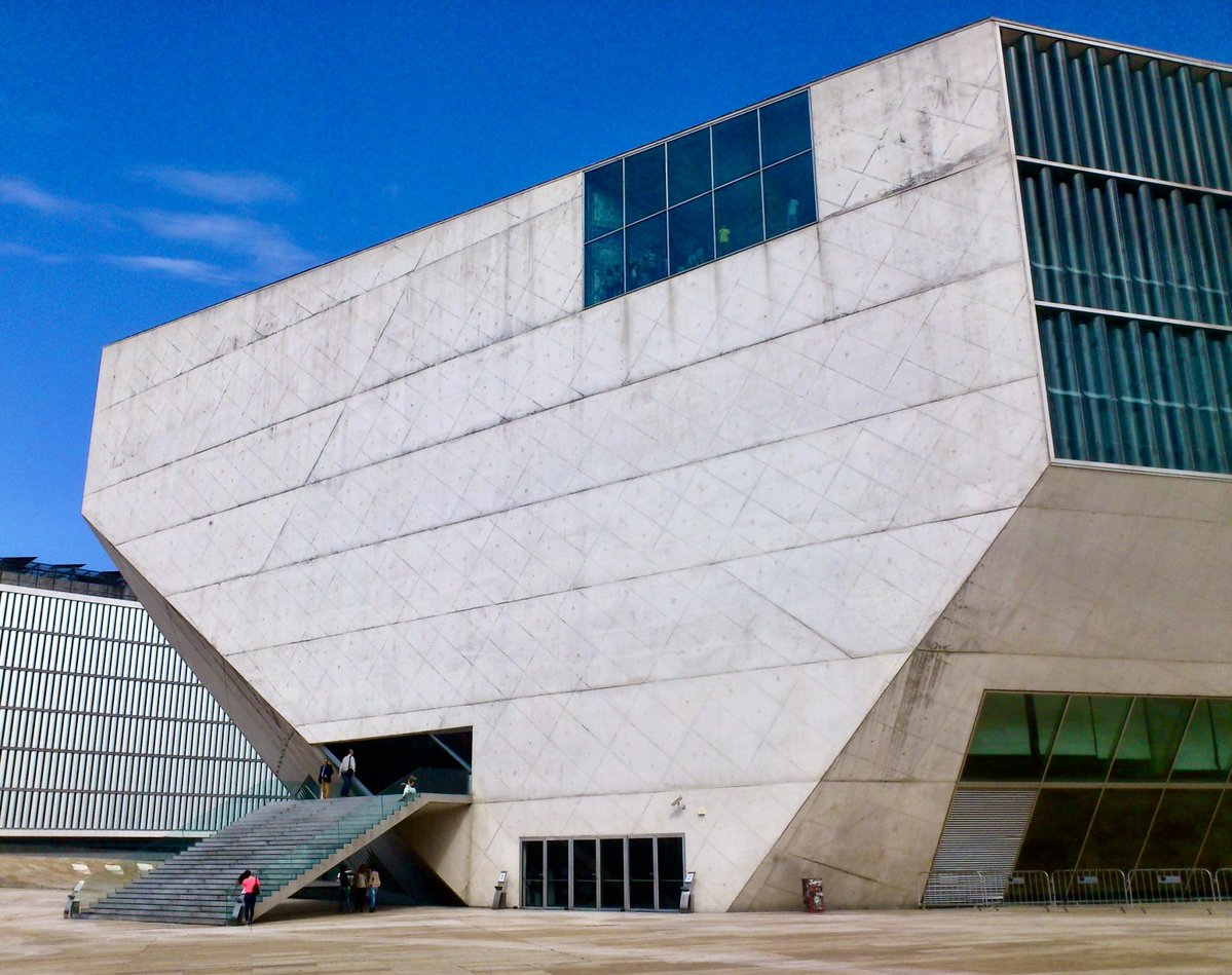 Singularia | viajes curiosos tweet media