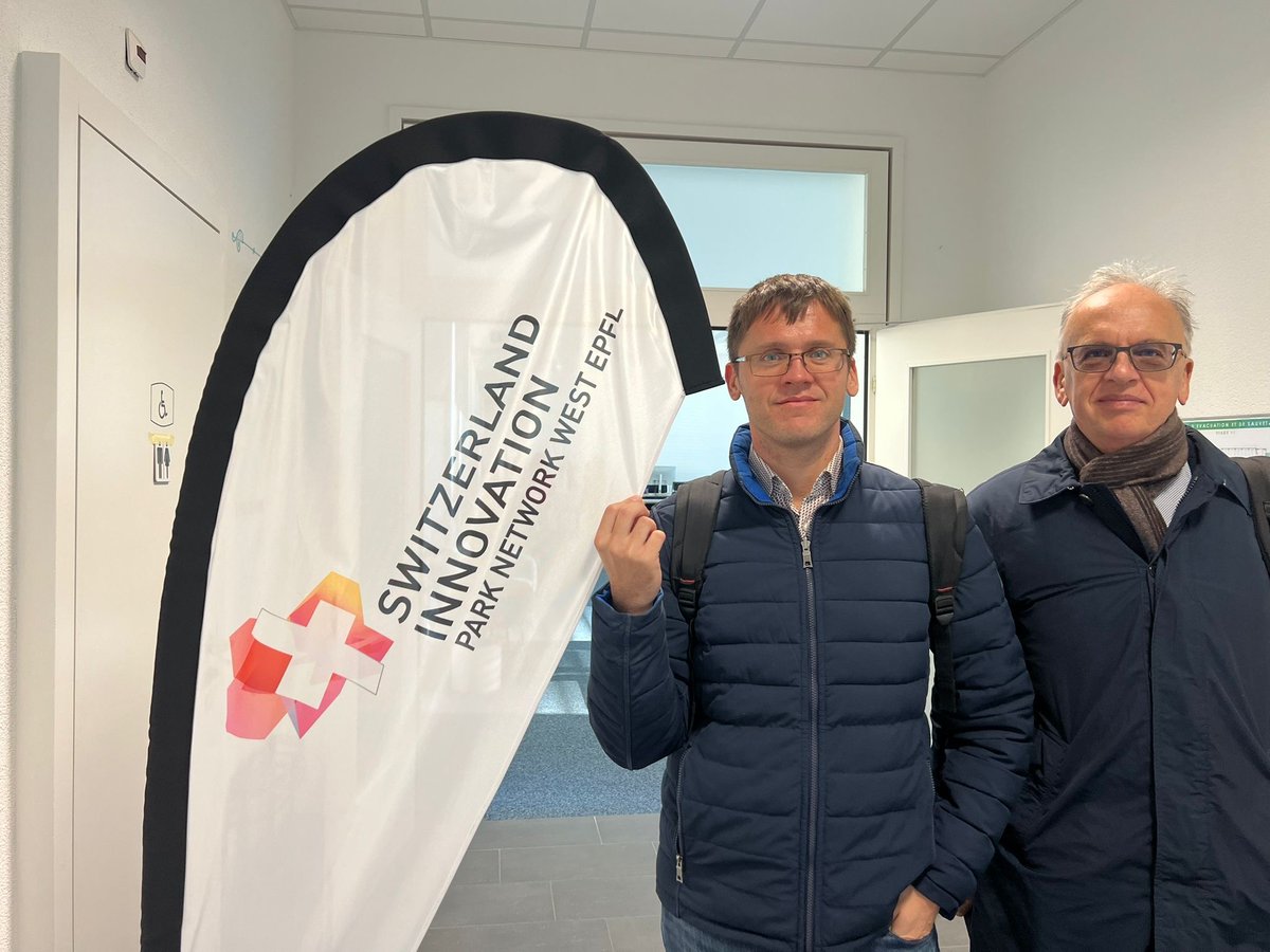 SPhotonix tweet media