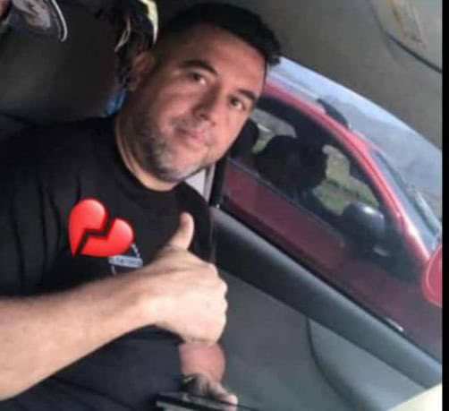 #ÚLTIMAHORA | Muere bajo custodia del Estado el preso político Osgual Alexander González Pérez, según confirmaron sus familiares. 

Según <a href="/oveprisiones/">Observatorio Venezolano de Prisiones</a>, los primeros días de reclusión, Osgual presentó síntomas de depresión y durante diciembre fue hospitalizado por presentar un