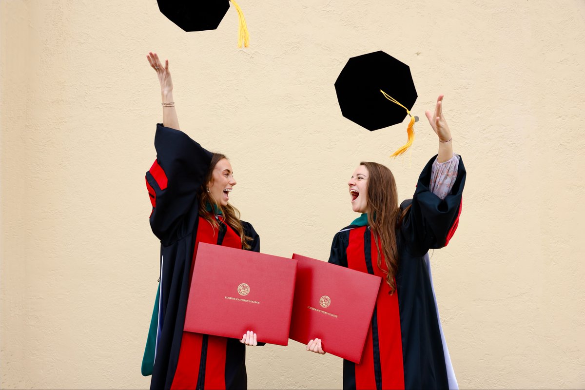 Congratulations to the Class of 2024! 

We’re so proud of our graduates as they celebrated this milestone and walked across the stage to receive their diplomas. Welcome to the FSC Alumni family! 🐍🎓