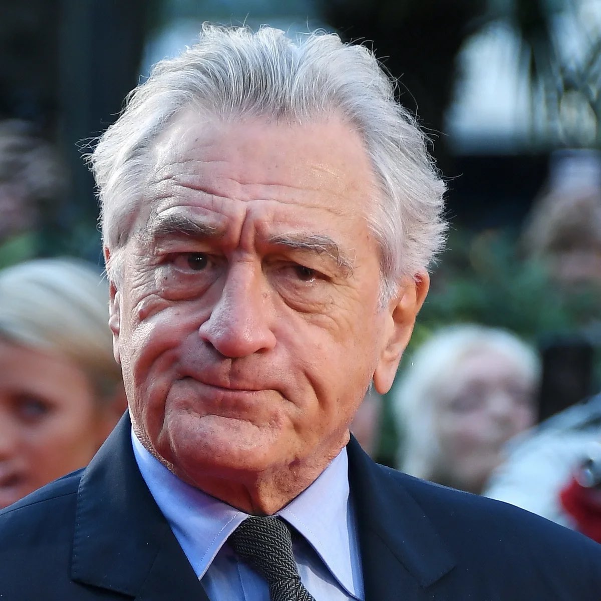 Robert De Niro says Trump and his followers are not real Republicans

Who else agrees?

Please raise your hand 🖐️