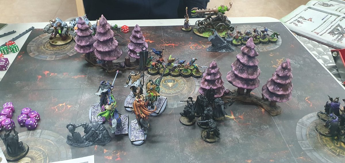 KarakYakka's tweet photo. Algunas fotos de nuestro 1er torneo de #Spearhead del día de ayer. #WarhammerCommunity https://t.co/OC6Af6LxOO