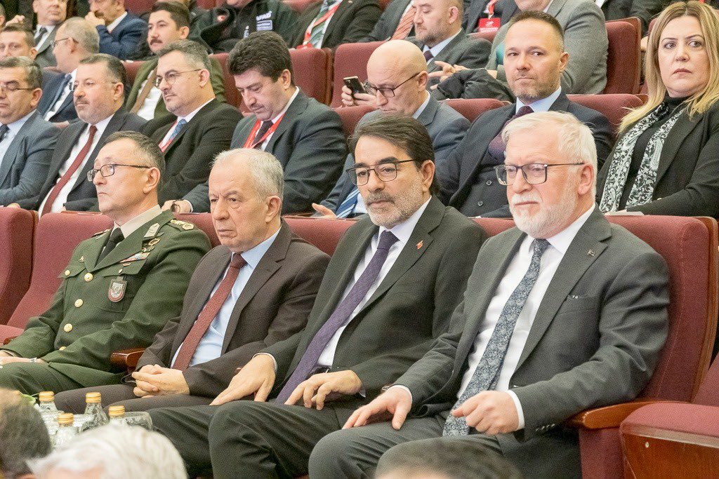 Prof. Dr. Mustafa Alişarlı tweet media