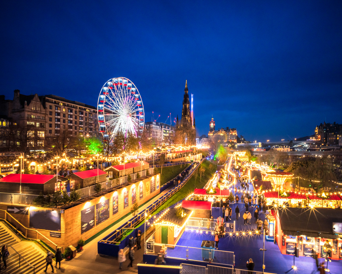 🎄 Planning a Christmas market comes with its own unique challenges.

Check out our blog post to explore the 5 biggest challenges of organising a Christmas market and how OnePlan can help you overcome them 👇

eu1.hubs.ly/H0fq6C60