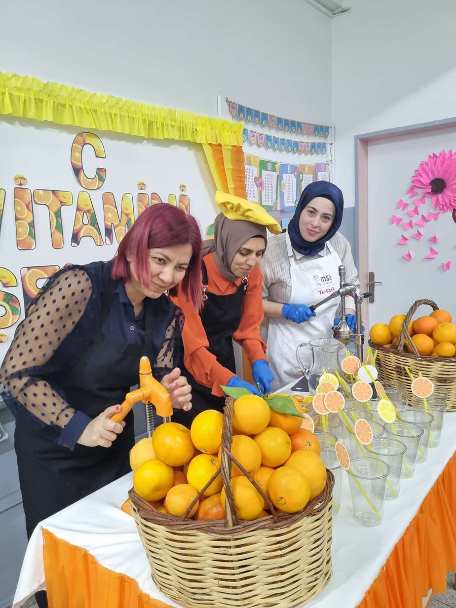 🍊🍋C vitamini tüketiyoruz; sağlıklı kalıyoruz.🍊🍋
<a href="/MersinMEM/">Mersin İl Millî Eğitim Müdürlüğü</a> 
<a href="/fazilet_durmus/">Fazilet Öğretmen 🇹🇷</a> 
<a href="/yenisehirmem_33/">Yenişehir İlçe Milli Eğitim Müdürlüğü</a> 
<a href="/necmidinc/">M.Necmeddin Dinç</a>