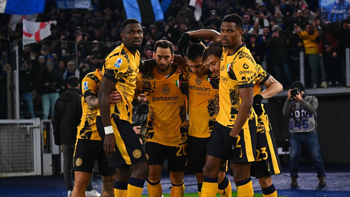InterClub1908's tweet photo. โซ๐ต๐ @SerieA #LazioInter 0-6 l'@Inter stavince con i gol #Calhanoglu, #Dimarco, #Barella, #Dumfries, #CarlosAugusto e #Thuram SEMPRE #FORZAINTER #AMALA #SempreForzaInter #PazzaInter #IMInter #DAZN #InterFans #InterClub1908
Seguite il profilo di riserva @InterClub1908_ ๐ค๐ https://t.co/A8S1rmROmO