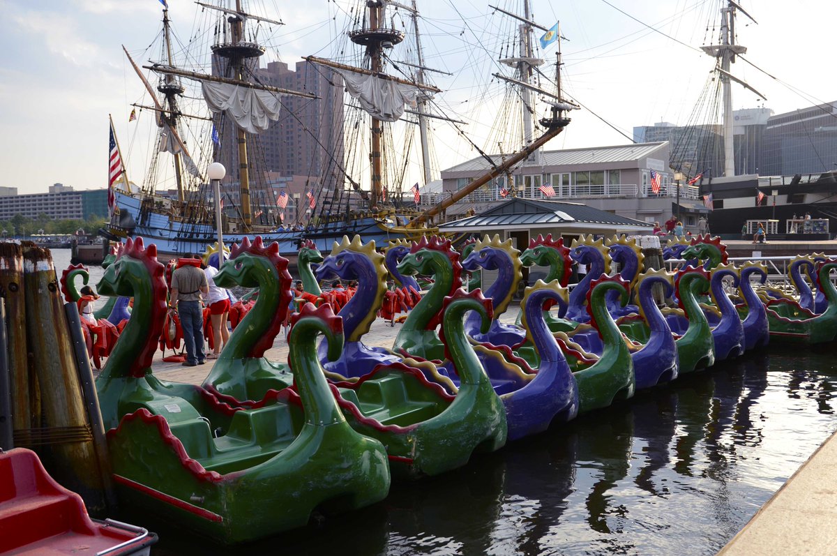JennyLaBouff's tweet photo. Paddle boats at Baltimore's Inner Harbor!
#Baltimore #InnerHarbor #WaterfrontFun #travelphotography https://t.co/AQZMiNsG4A