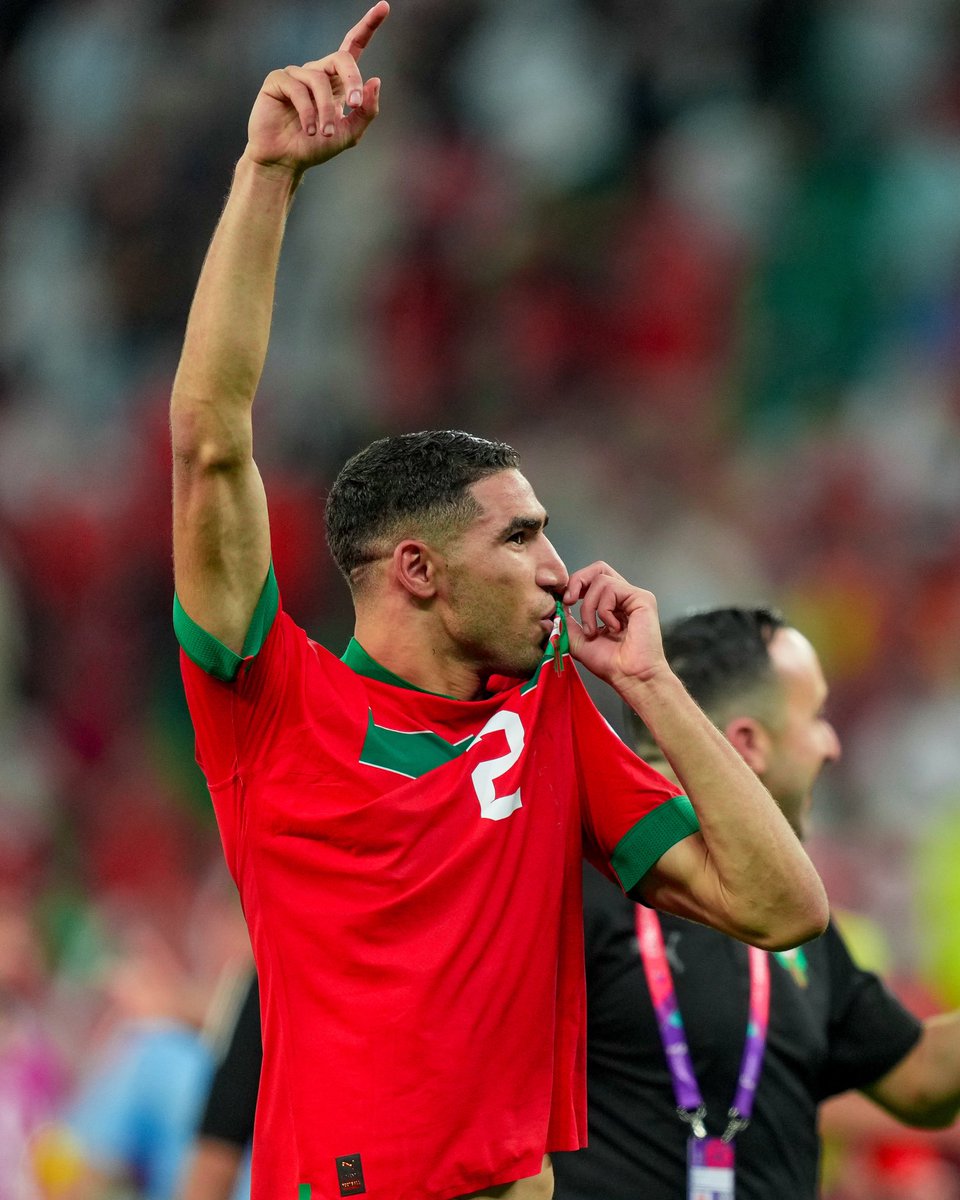 medrafii1's tweet photo. ستبقى دوما بطلا شامخا يا أشرف💪🇲🇦💪
@AchrafHakimi 🏆👏
#CAFAwards2024
#CAF_Awards
#اشرف_حكيمي
#المغرب_فخر_إفريقيا https://t.co/qn3f0zxE1h