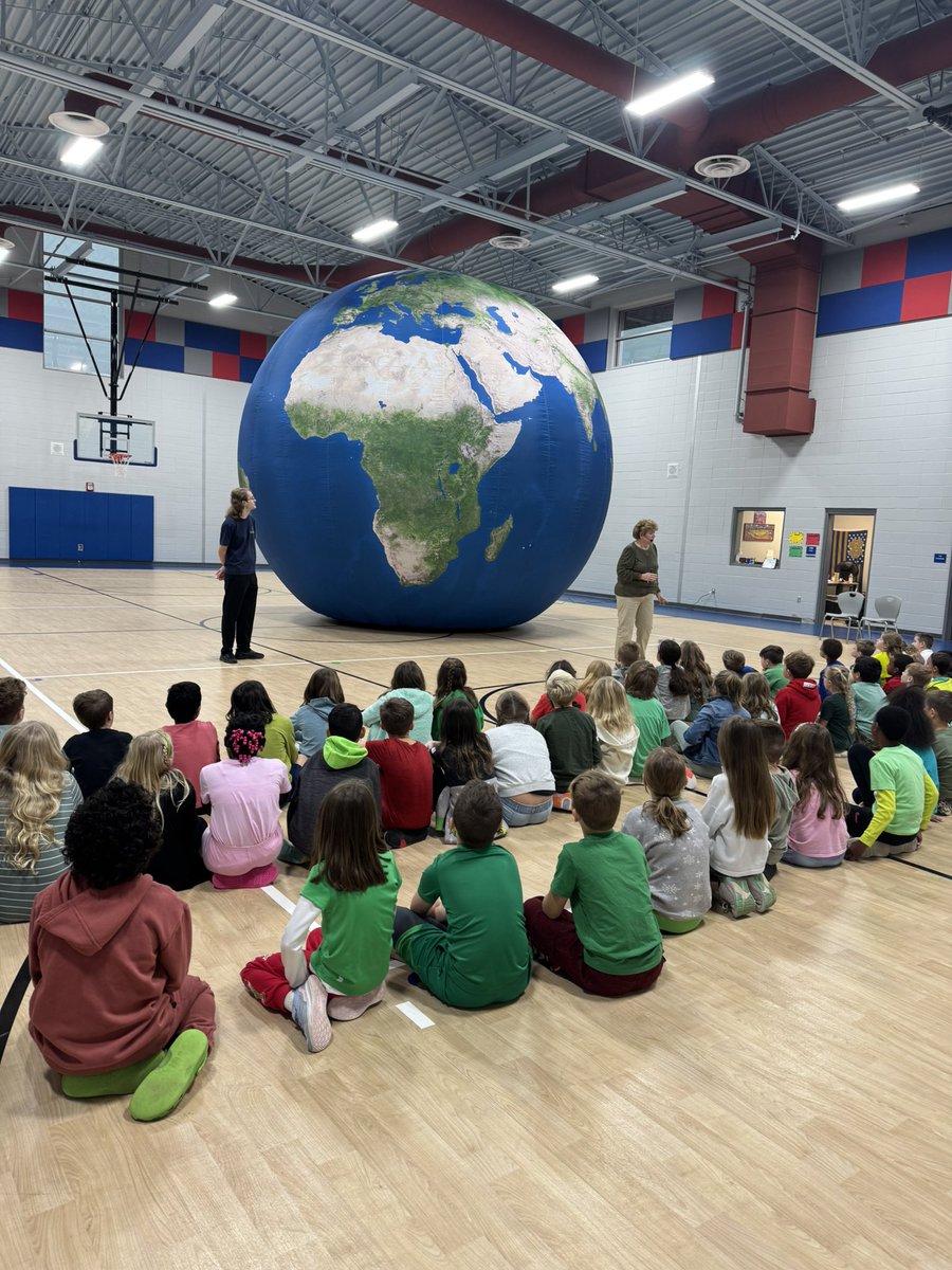 Meredith Rose tweet media