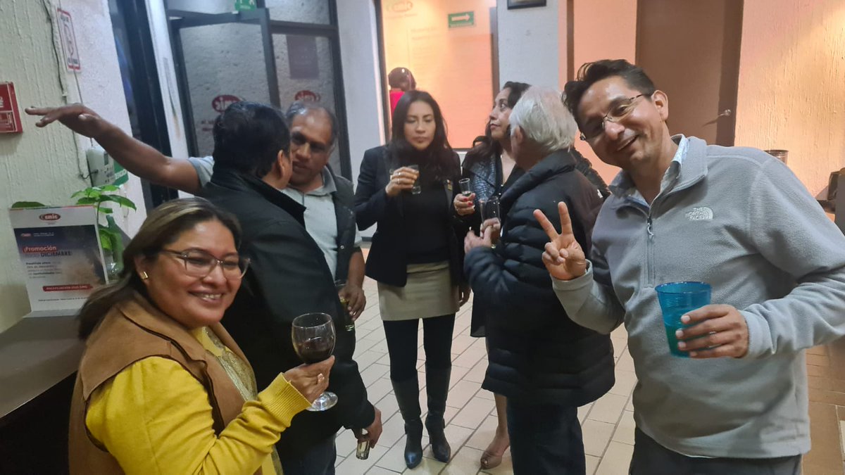 cicoaxaca's tweet photo. Se realizó el pasado 11 de Diciembre del presente año, el tradicional brindis de fin de año, con todos los asociados que participaron en la Asamblea General Extraordinaria https://t.co/gMu1eVvJYZ