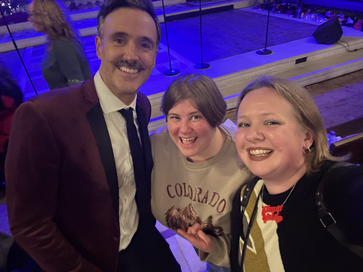 MadAboutXavier's tweet photo. What a wonderful evening we had last night at the 10th anniversary @MXMasterclass Christmas With The Stars concert @actorschurch, all in aid of @CwC_UK ✨🎄and we were reunited with the most fabulous host of the evening, @michaelxavierUK! 🤗 https://t.co/3nUjpBbjsu