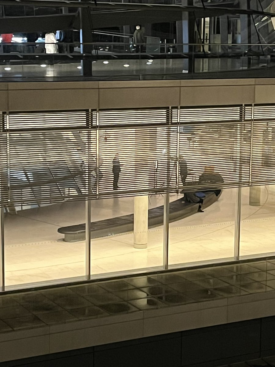 siantutors's tweet photo. Excited to see @mattfrei broadcasting live for #channel4news from the Reichstag on this big day for German Parliamentary democracy, or at least for #OlafScholz. My late Mum would have loved this, she was such a big fan. https://t.co/2oIr72lwCq