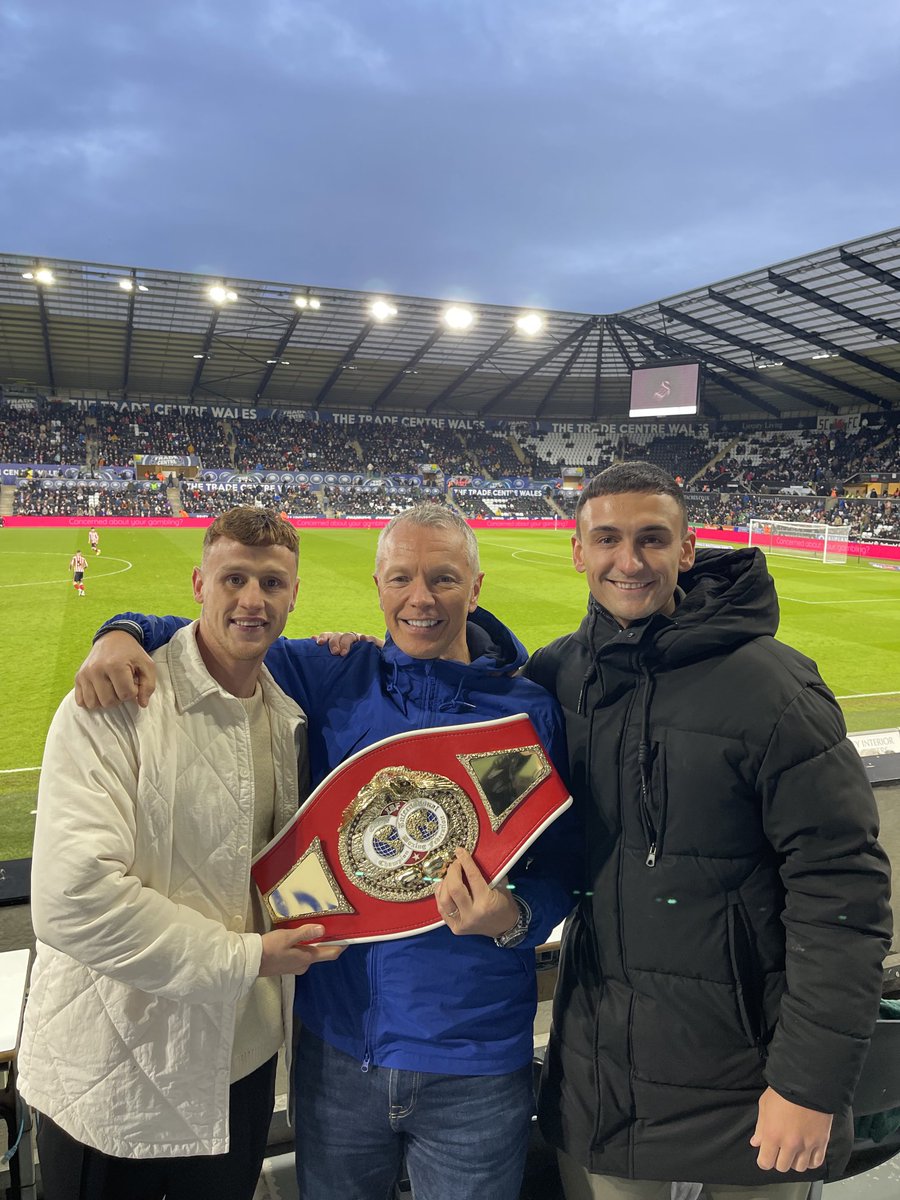 Great catching up with these handsome boys on Saturday ⁦<a href="/BenCrocker17/">Ben Crocker🏴󠁧󠁢󠁷󠁬󠁳󠁿</a>⁩ and ⁦<a href="/jackcooneyx/">Jack Cooney</a>⁩