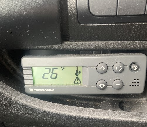 celestial_manna's tweet photo. 🌡️ Temperature is king! Thanks to our refrigerated vans funded by @WholeFoods, we deliver delicious, safe food to those who can't always fill their baskets in the frozen aisle. Check out today’s haul—together, we’re making a difference! 🚐💨 #FoodRescue #WholeFoods  #EndHunger https://t.co/7jluQlZVck