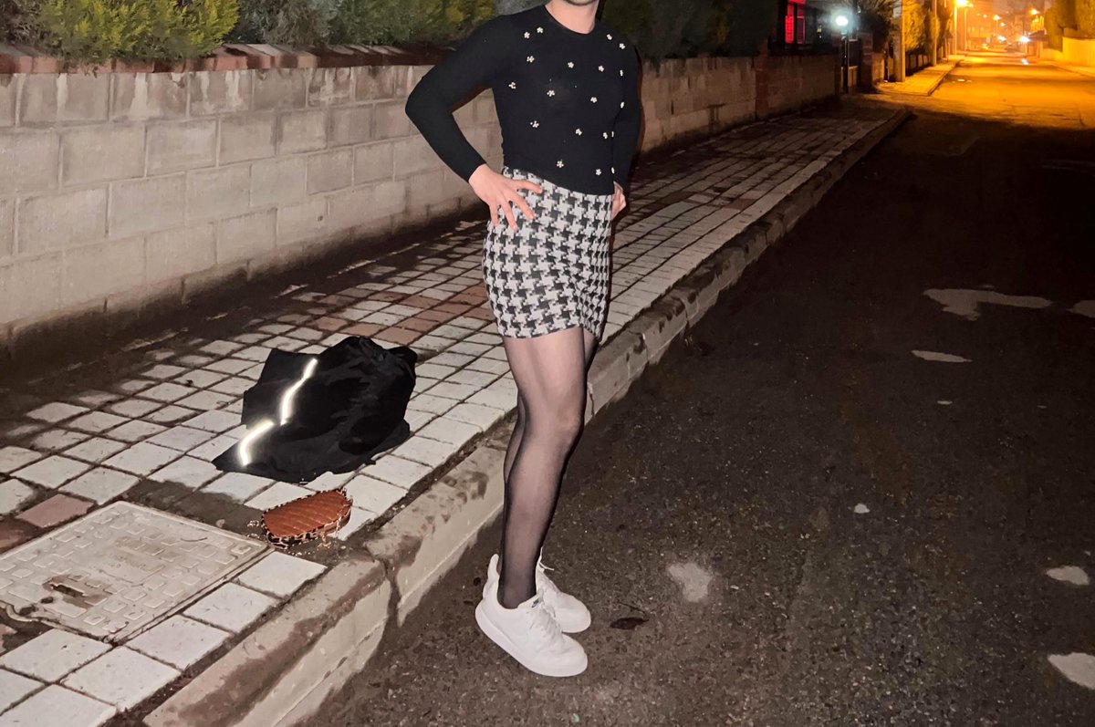 CD cemresu tweet media