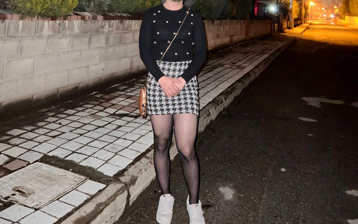 CD cemresu tweet media