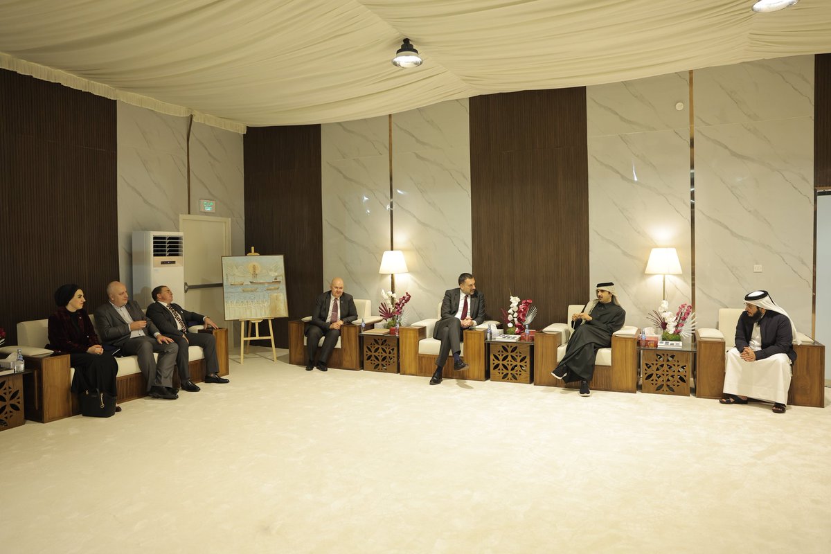 mfa_bih's tweet photo. H.E. Elmedin Konaković, Minister of Foreign Affairs of 🇧🇦 Bosnia and Herzegovina, together with H.E. Sheikh Abdul Rahman bin Hamad Al Thani, 🇶🇦 Qatar’s Minister of Culture, visited Darb Al Saai in #Doha.

Discussions between the two Ministers highlighted opportunities for cultural collaboration through joint projects. Minister @DinoKonakovic extended an invitation for the Qatari Minister to visit Bosnia and Herzegovina to further strengthen cultural ties. #BosniaAndHerzegovina and #Qatar continue to build bridges on the global stage through #CulturalDiplomacy and shared values.
