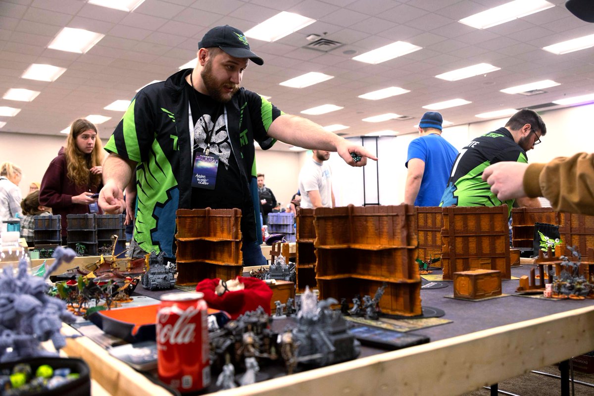 DakotaState's tweet photo. Leveling up IRL. Nanocon 🎲 is an opportunity for student organizers take on the ultimate quest: learn real-world skills while helping everyone appreciate the joys of gaming. This is a real game-changer! 

🎮https://t.co/7GQoBzM5Qj

#Nanocon #gaming #gamingconvention https://t.co/iQPYO3ckzn