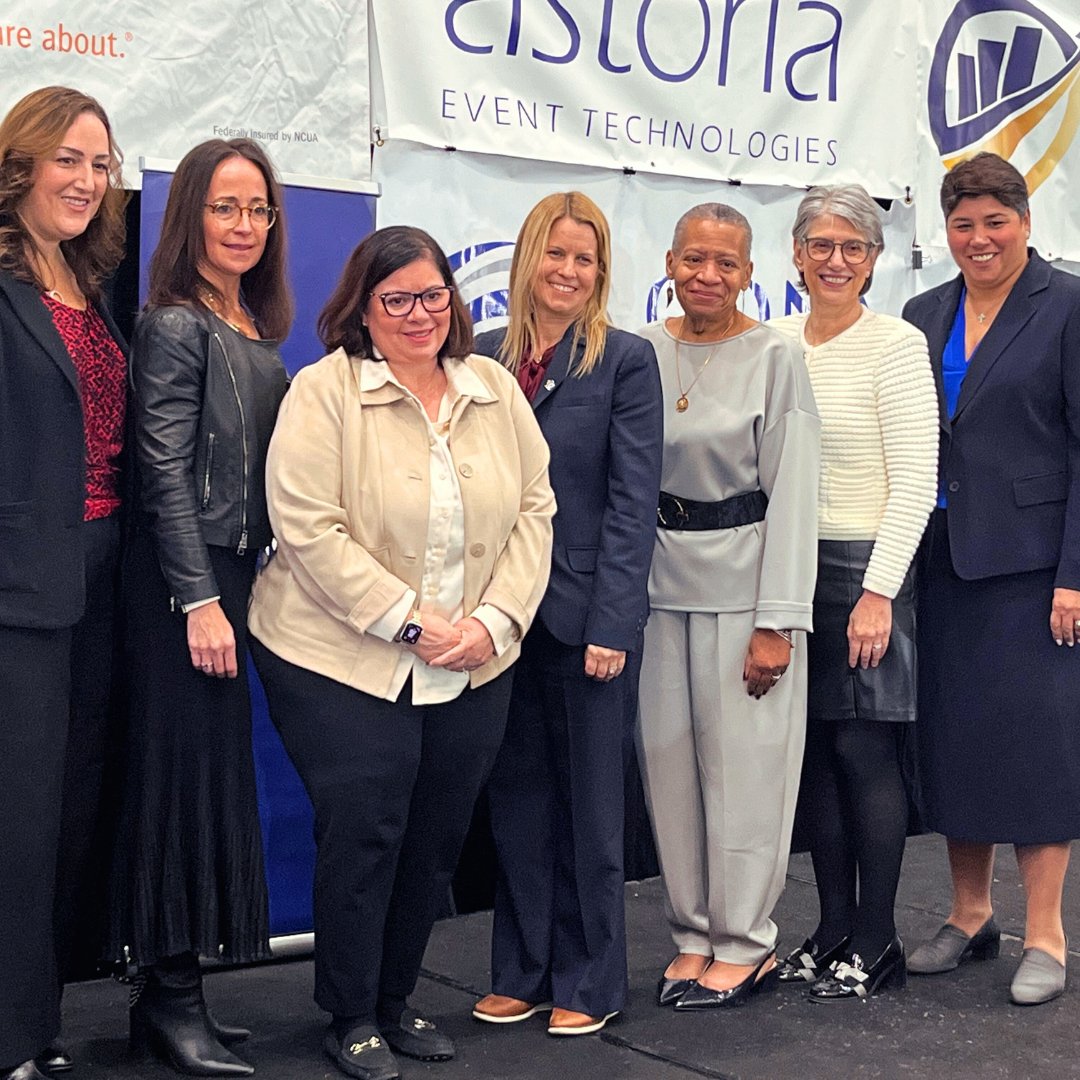 Sands New York SVP Tracey Edwards joined a panel of Long Island’s top female business leaders for the ‘Ignite Your Inner Fire: Leading with Passion and Purpose’ discussion. 

#SandsNewYork #WomenInBusiness #Leadership #Mentorship #WorkLifeBalance #WomenEntrepreneurs #LongIsland