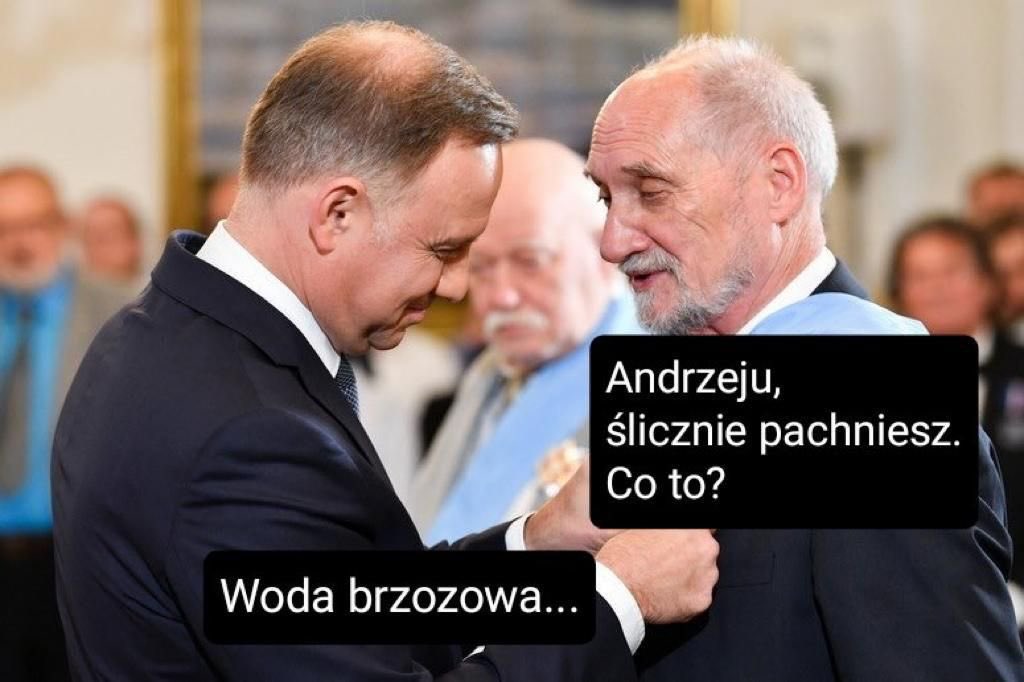 GMozdzynski's tweet photo. @Waldekjamrog Ot, kolejna #PiSda.
Prawda @AndrzejDuda, żeś #PiS.dą jest i niczym więcej?
Hahaha 🤣 aaaahaha 😂
#PiSnotariusz
#PiSmak
#długoPiSjarka https://t.co/KoiEoxNHZH