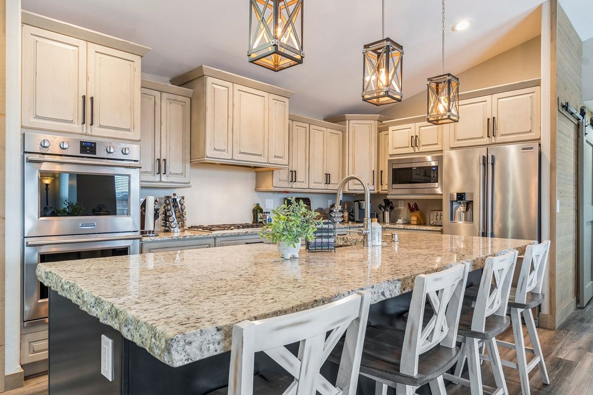 PureWestRE's tweet photo. Discover the #charm of this #ranchstylehome located in the Mackinaw Estates community in Somers, Montana

1147 Mackinaw Loop, #SomersMT

3 Beds / 2 Baths / 2,084 Sq Ft
MLS# 30036900 / $747,000

Contact Josie Spoklie 406.890.1331

https://t.co/hm2oUN8IL8

#PureWest #Christies https://t.co/Cup7IHC07i