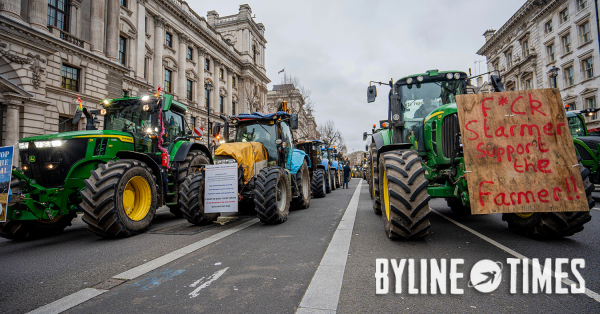 BylineTimes's tweet photo. Two-Tier Reporting: When Climate Protesters Slow Ambulances They’re Vilified, So Why Are Wealthy Farmers Given a Free Pass? https://t.co/69YiVkPgdX https://t.co/HlKmgo9yyI