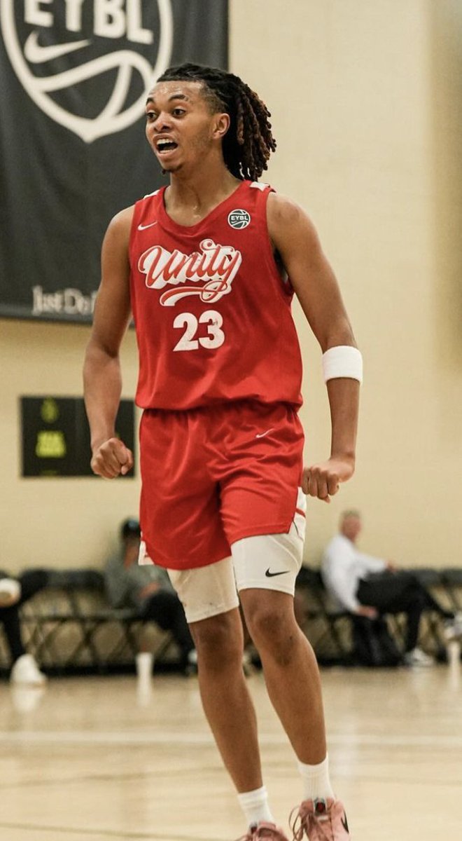 jakelieberman2's tweet photo. 2026 6'4 guard Noah George from Bella Vista Prep HS (AZ) is in contact with the following, he's told me:

Washington
Arizona State (Offer)
Georgia Tech (O)
Oregon (O)
UCSB (O)
Bowling Green (O)
NAU (O)
Cal 
New Mexico State https://t.co/iNvwmITn4j