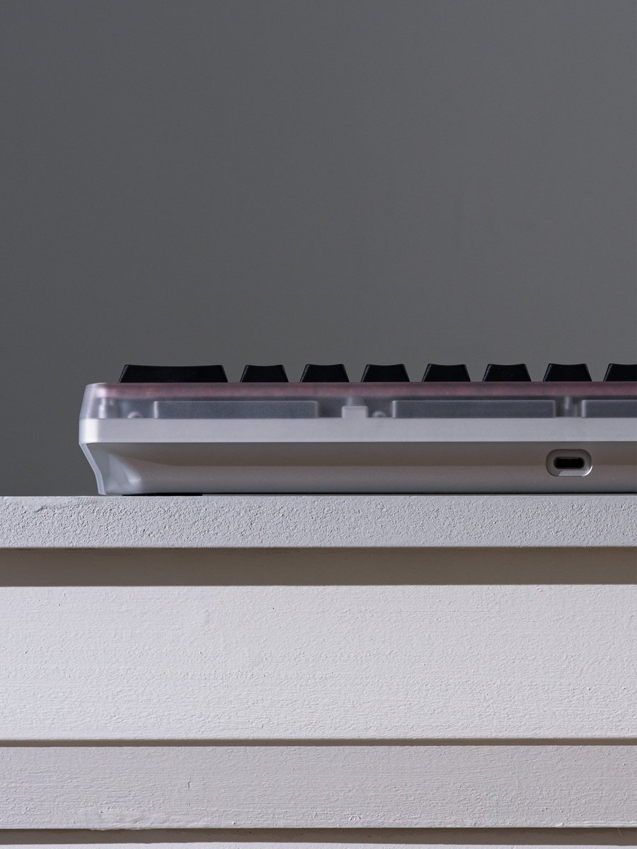 alexotos tweet media