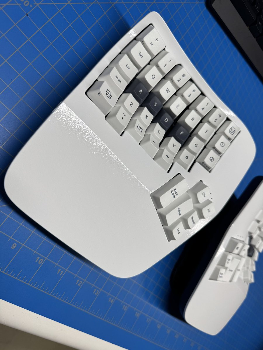 Kinesis Keyboards tweet media